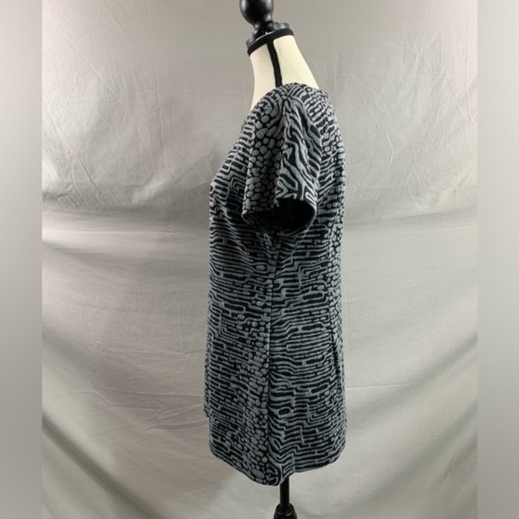 Black And Gray Animal Print Top - Picture 3 of 6